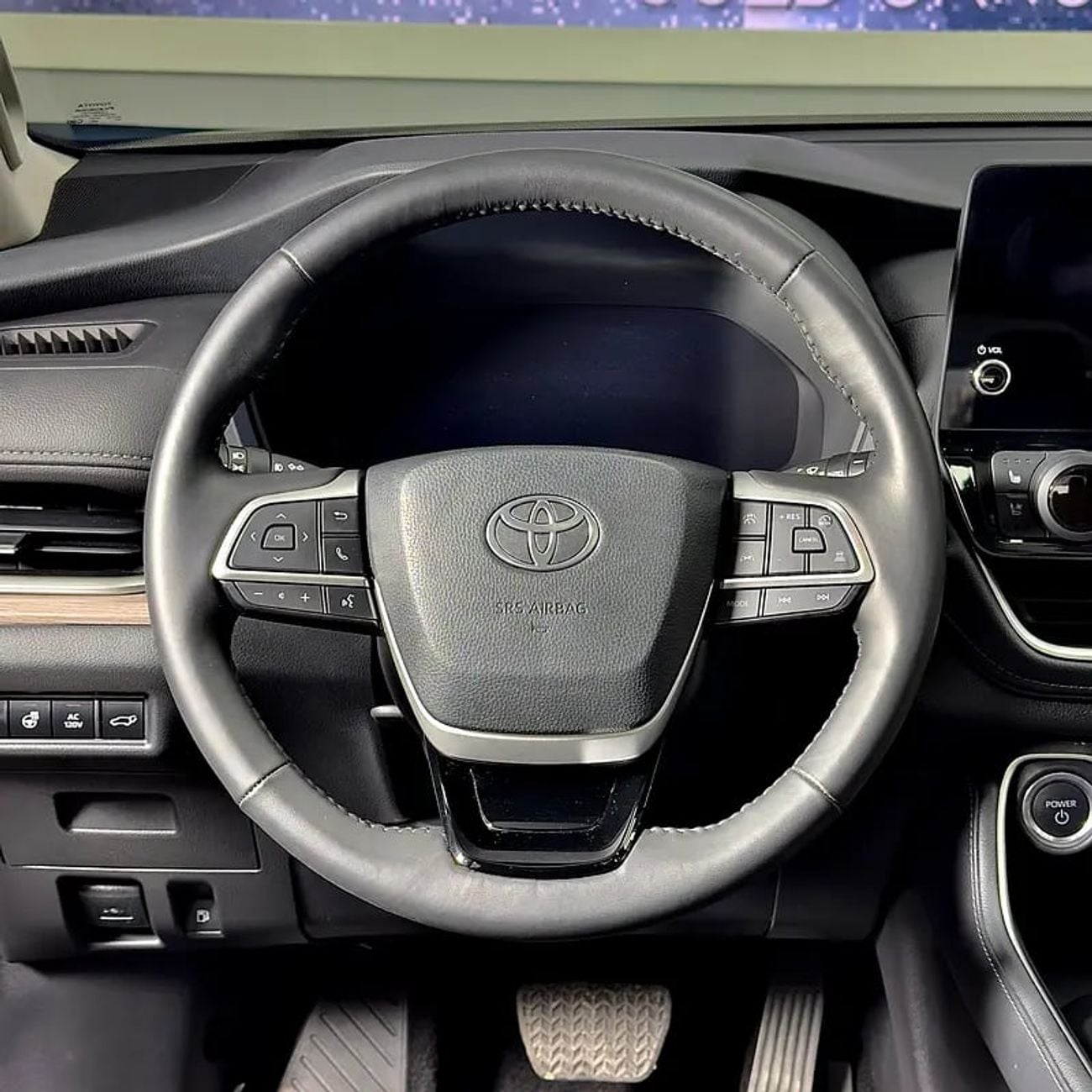 تويوتا جراند هايلاندر Limited hybrid