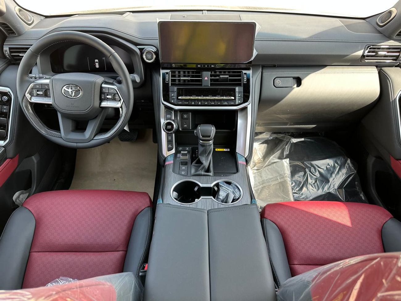 Toyota Land Cruiser 3.3 VXR - DIESEL - LEATHER SEAT - RADAR - MONITOR - FULL OPTION - MODEL 2026