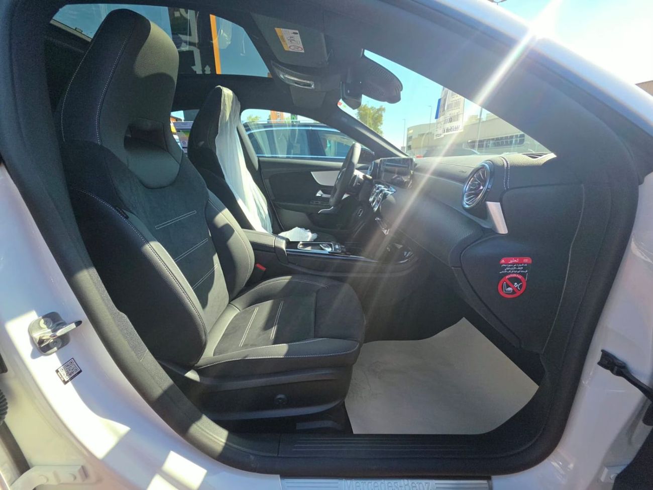 مرسيدس بنز CLA 200 AMG Under Agency Warranty 2026 GCC