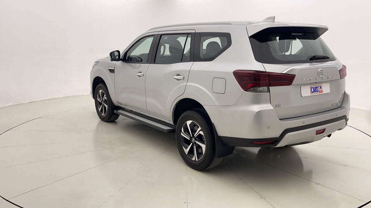 نيسان إكستيرا PLATINUM 2.5 | بدون دفعة مقدمة | اختبار القيادة في المنزل