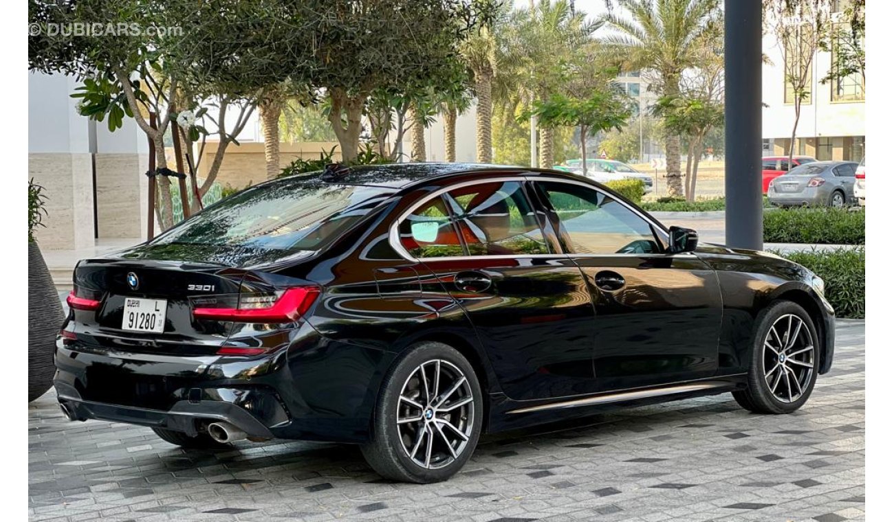 بي أم دبليو 330 i xdrive