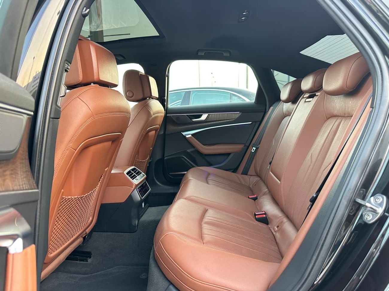 أودي A6 55 TFSI S-LINE