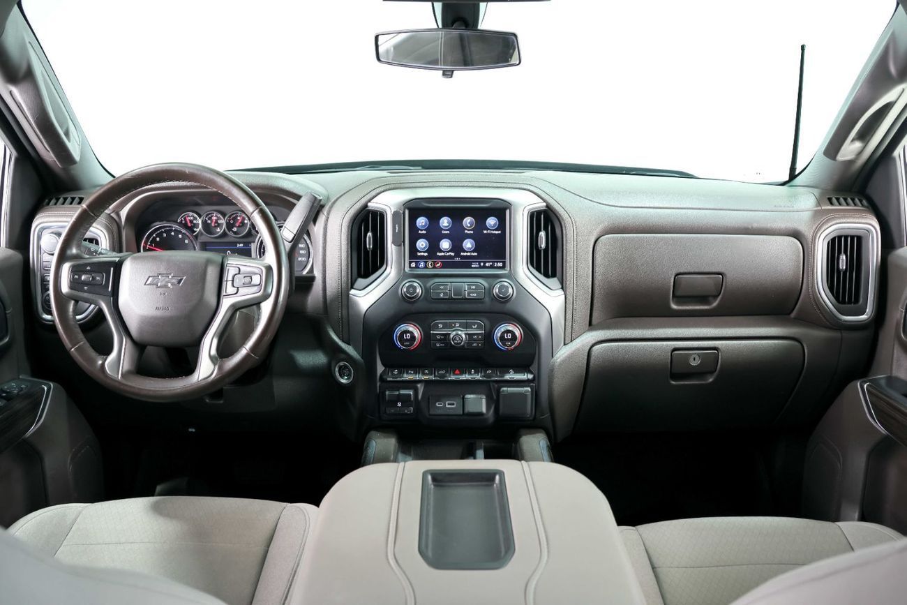 Chevrolet Silverado Chevrolet Silverado Trail Boss Z71-GCC-Al Ghandi Warranty-FSH-Dual Cabin-Full Black Exterior Package