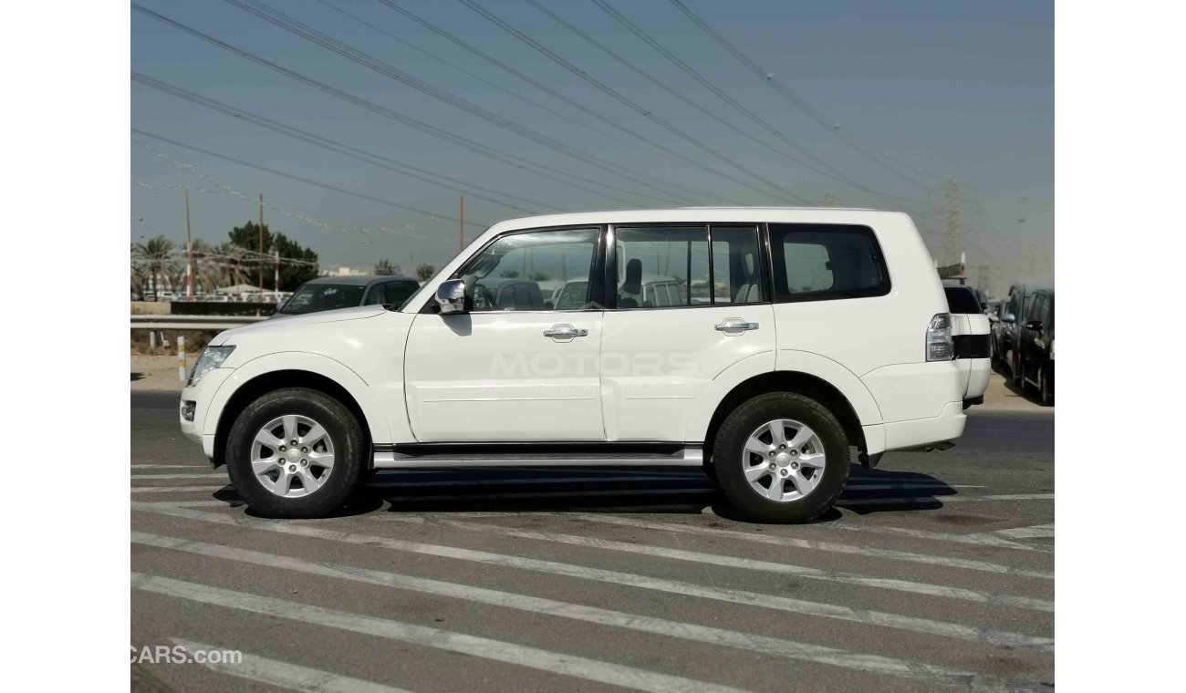 Mitsubishi Pajero 3.5L PETROL, 17" ALLOY RIMS, KEY START, XENON HEADLIGHTS (LOT # 4250)