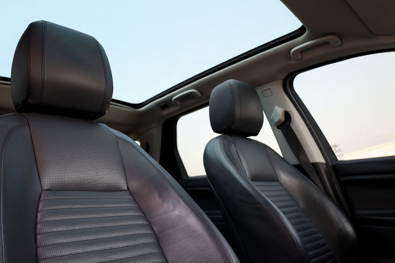 لاند روفر دسكفري سبورت Si4 HSE لاكجري