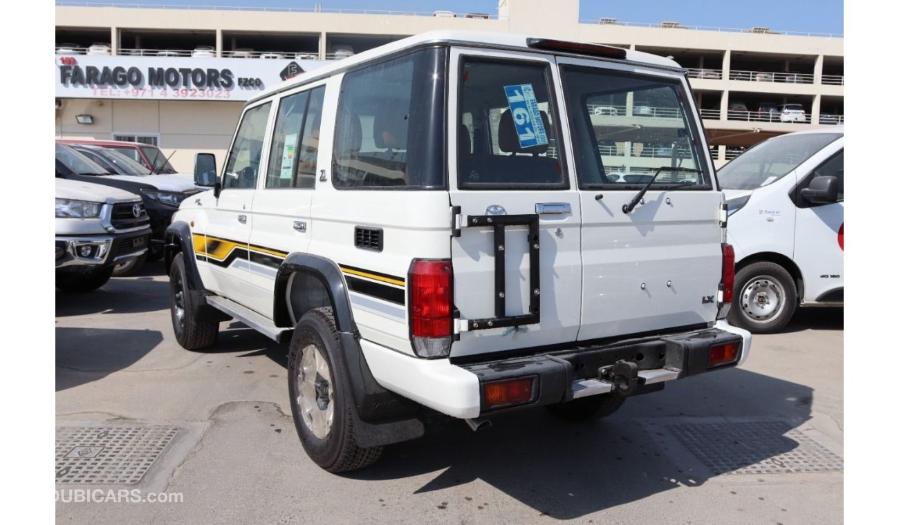 Toyota Land Cruiser GRJ76 4.0 V6 70TH ANNIVERSARY