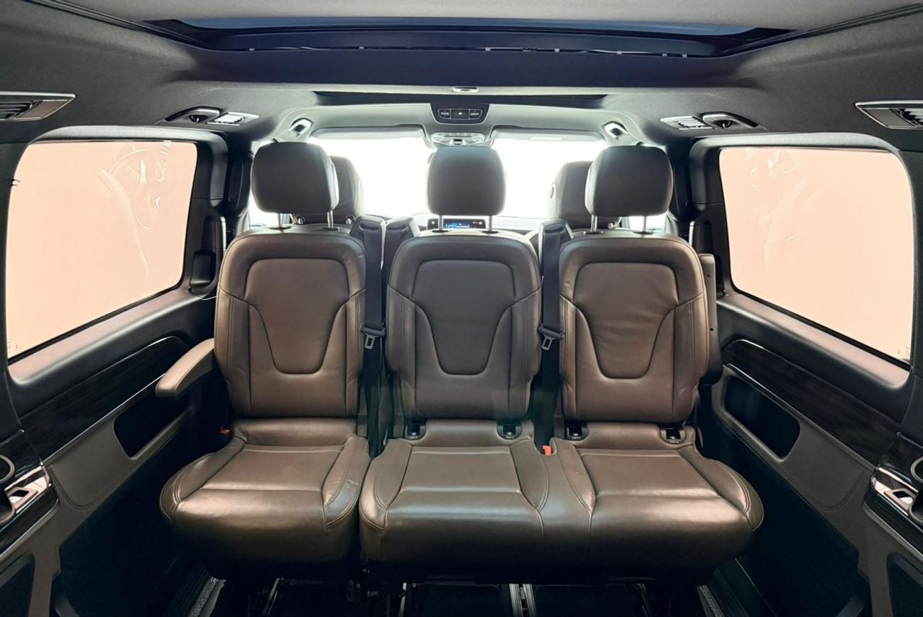 Mercedes Benz V 250 2023 Mercedes Benz V250 Premium, Warranty, 8 Seater, Fully Loaded, Excellent Condition, GCC