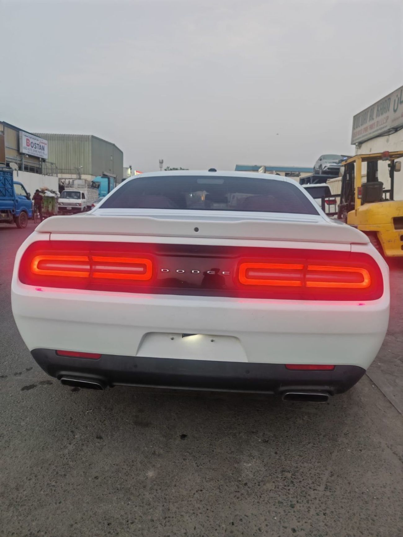 Dodge Challenger R/T 5.7L (375 HP)