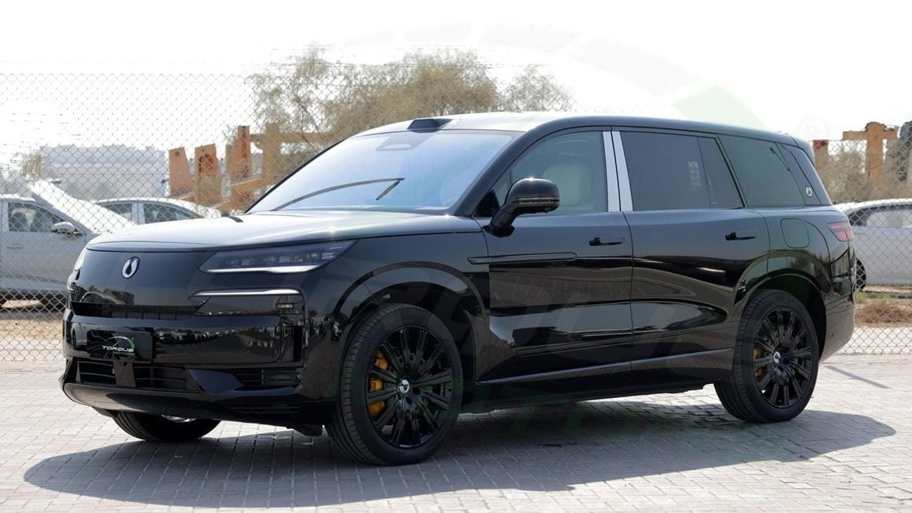 دينزا N9 ( Only For Export ) 2025 BYD DENZA N9 FLAGSHIP 2.0T Plug-in Hybrid BRAND NEW