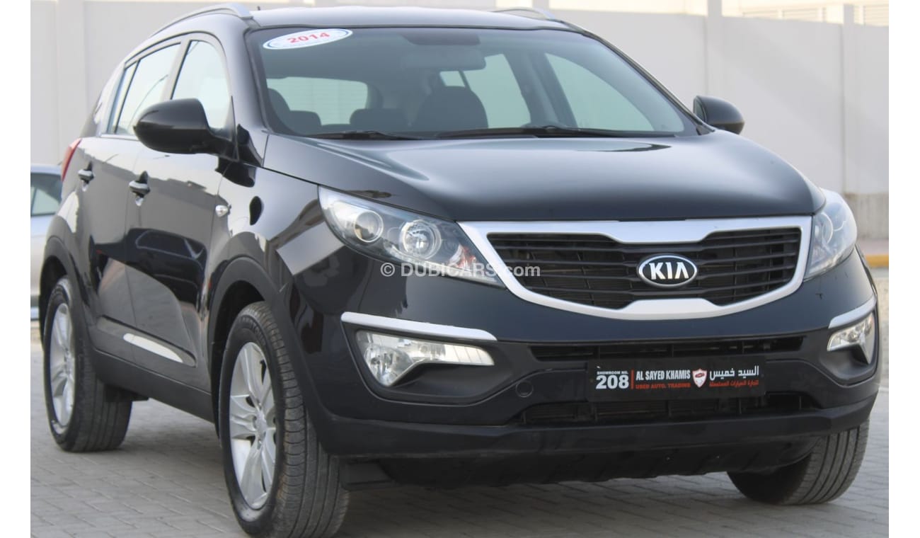كيا سبورتيج EX كيا سبورتاج 2014 خليجي بحالة ممتازة بدون حوادث نظيفه جدا من الداخل والخارج