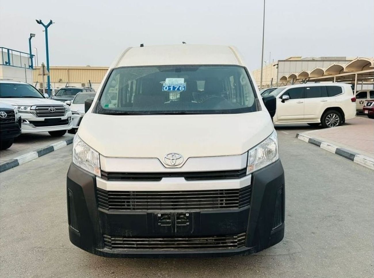 Toyota Hiace 3.5L, HIGH ROOF, PETROL, AUTOMATIC TRANSMISSION, 13 PERSON, AIRCONDION, POWER WINDOWN, MODEL 2025