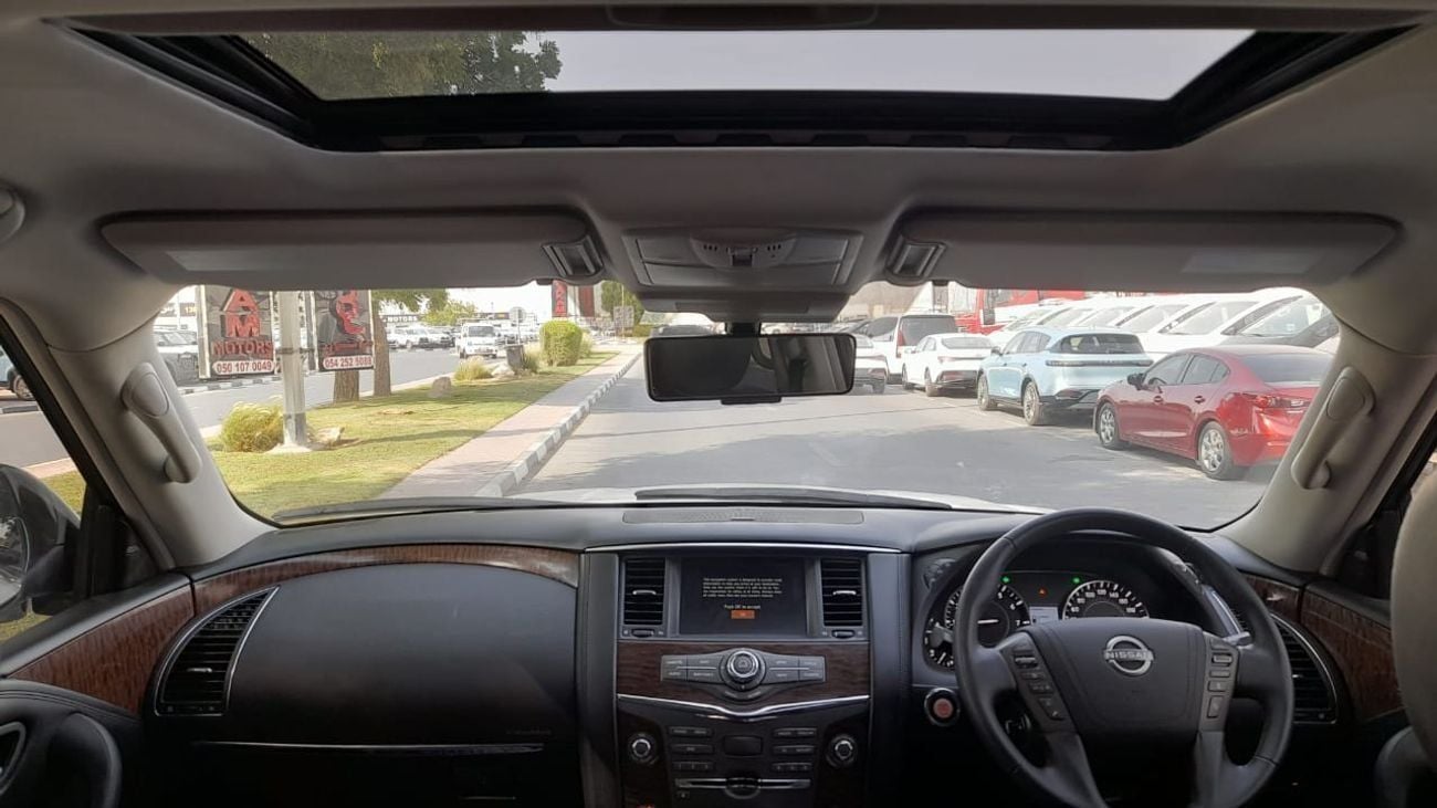 نيسان باترول Platinium 5.6cc V8 petrol Auto Right-Hand drive