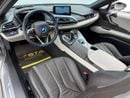 بي أم دبليو i8 Plug-In Hybrid 1.5L 2015 BMW i8, Full BMW Service History, Fully Loaded, Very Low Km, Excellent Cond