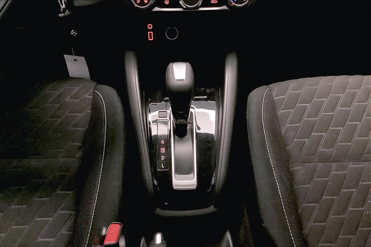 Nissan Kicks SV | Guaranteed Warranty | 0 Down Payment