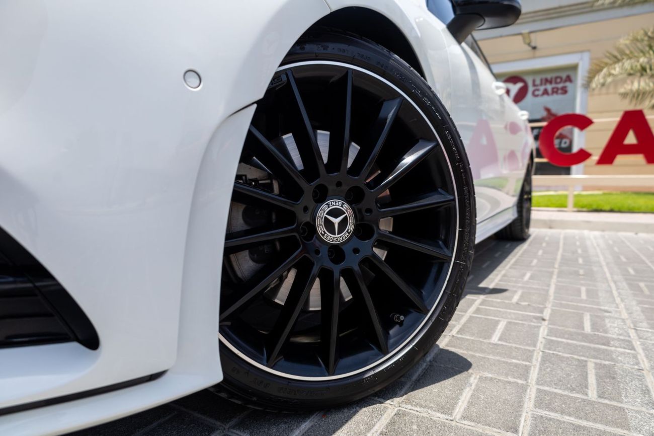 Mercedes-Benz CLA 250 AMG Premium 2.0L