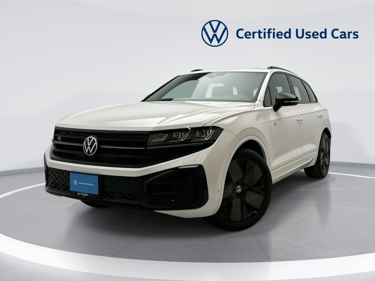 فولكس واجن طوارق Touareg R-Line + (Ref#00130)
