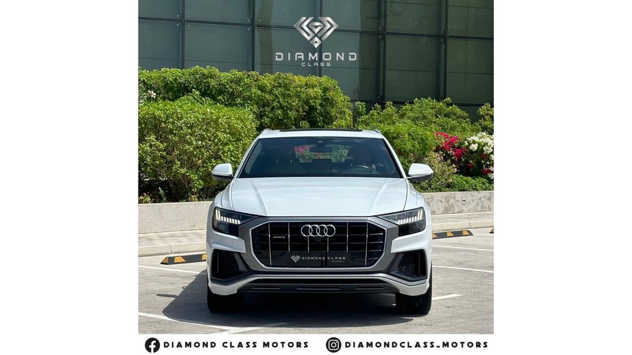 Audi Q8 Audi Q8 S-Line 55 TFSI Quattro Top Option GCC Panoramic  Head-Up Display  360 Camera  202 Under Warr