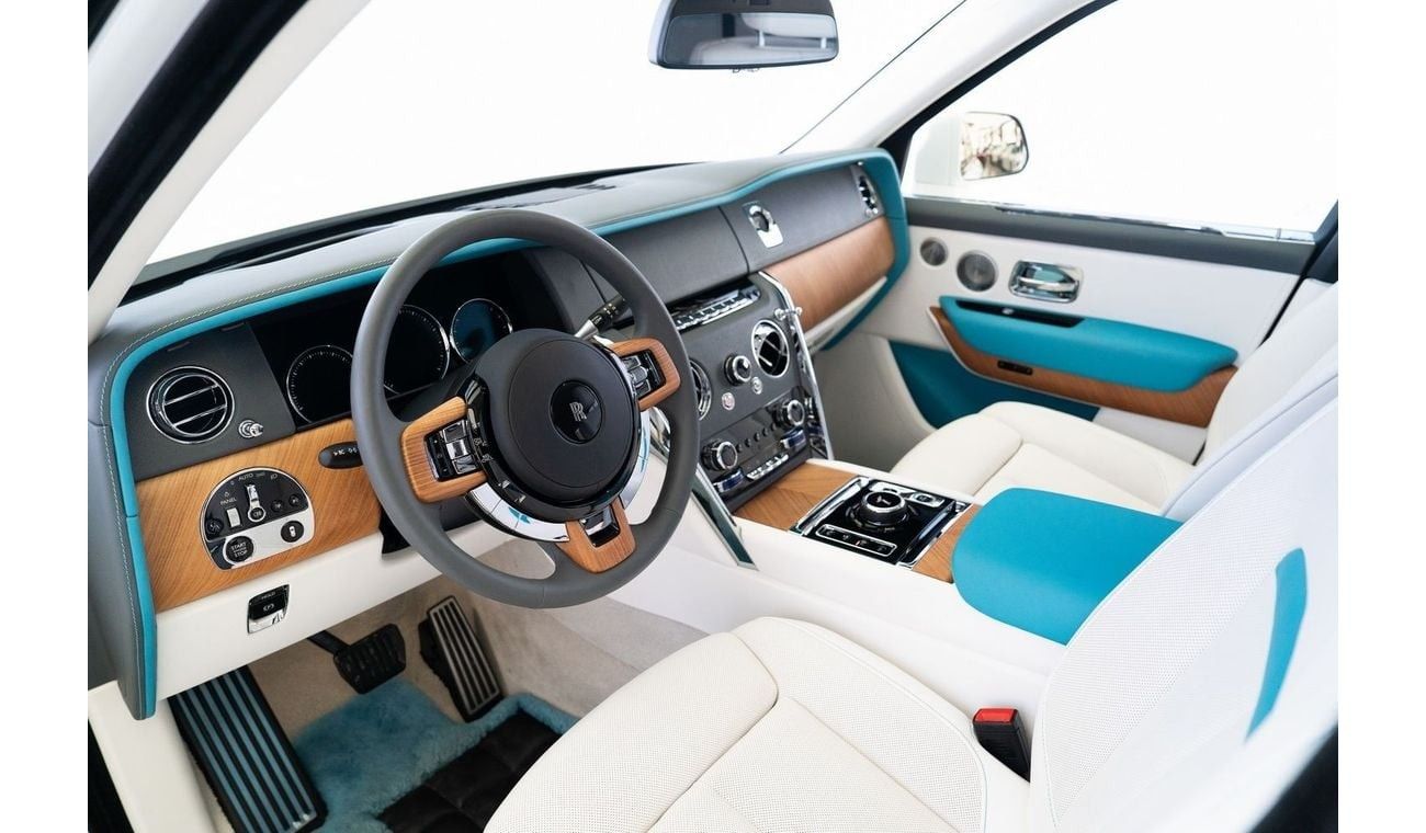 Rolls-Royce Cullinan Rolls Royce Cullinan Mansory