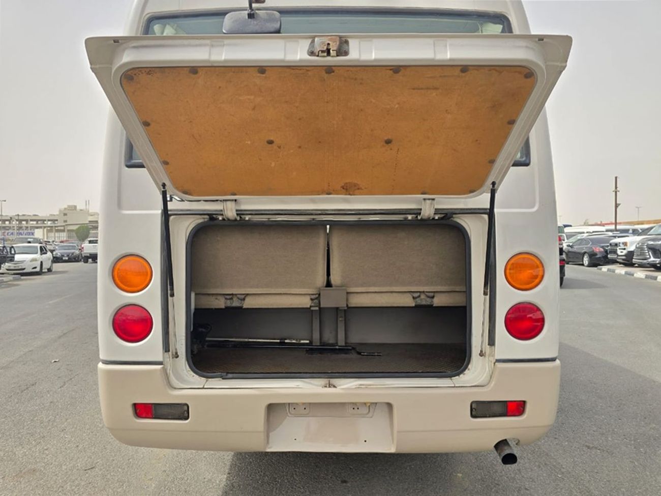 Mitsubishi Rosa MITSUBISHI ROSA BUS RHD 2002 MODEL 4.9 L DIESEL AUTOMATIC(PM00081)