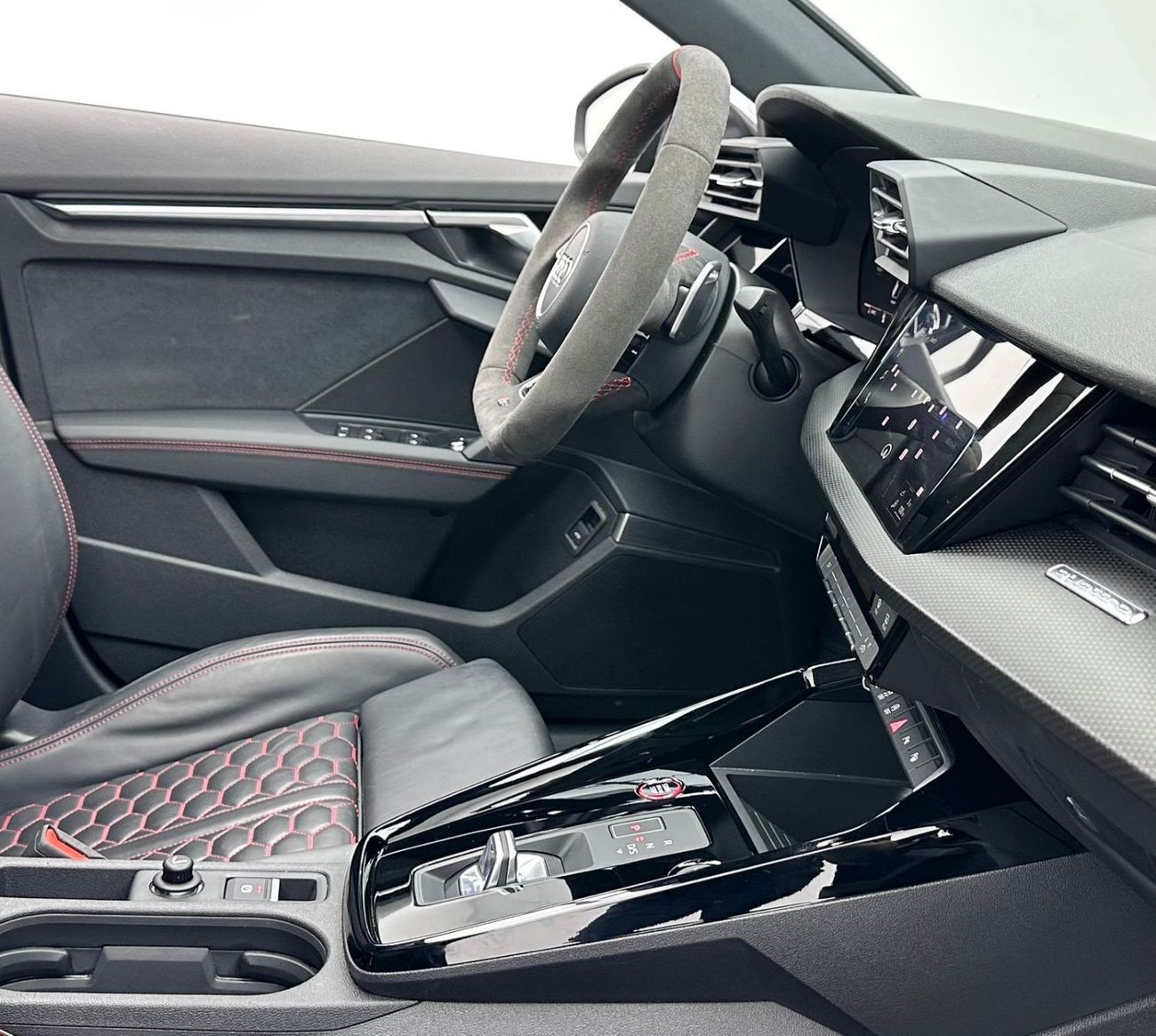 أودي RS3 2024 Audi RS3 Quattro, July/2029 Audi Warranty + Service Contract, Audi Full Service History, GCC