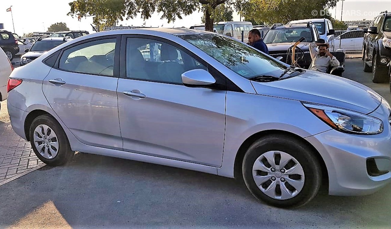 Hyundai Accent URGENT SALE SE