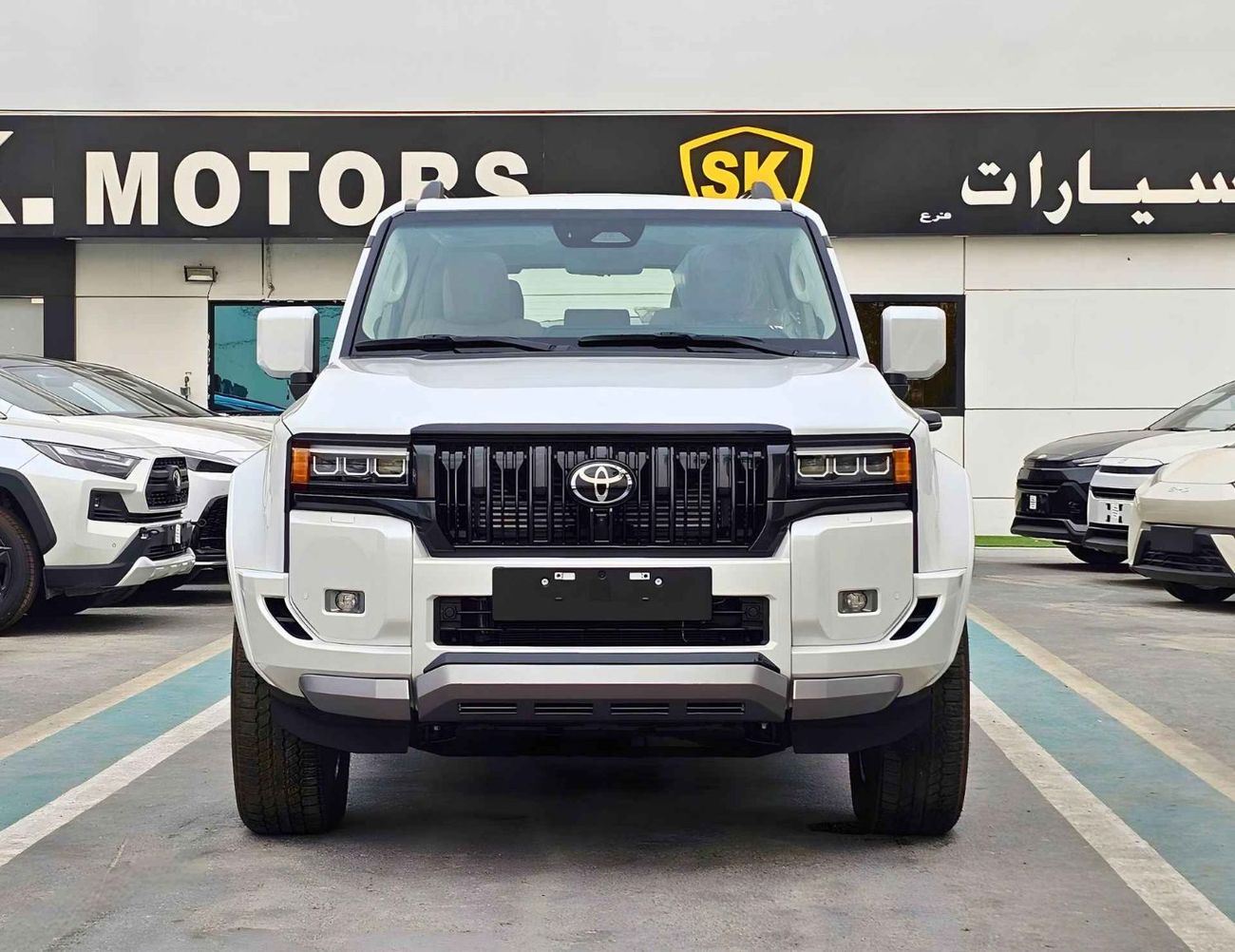 Toyota Prado LUXURY TURBO/ 2.4L V4 PETROL/ 360* WITH HEADUP DISPLAY/ RADAR/ PANORAMIC (CODE # PPLX1)