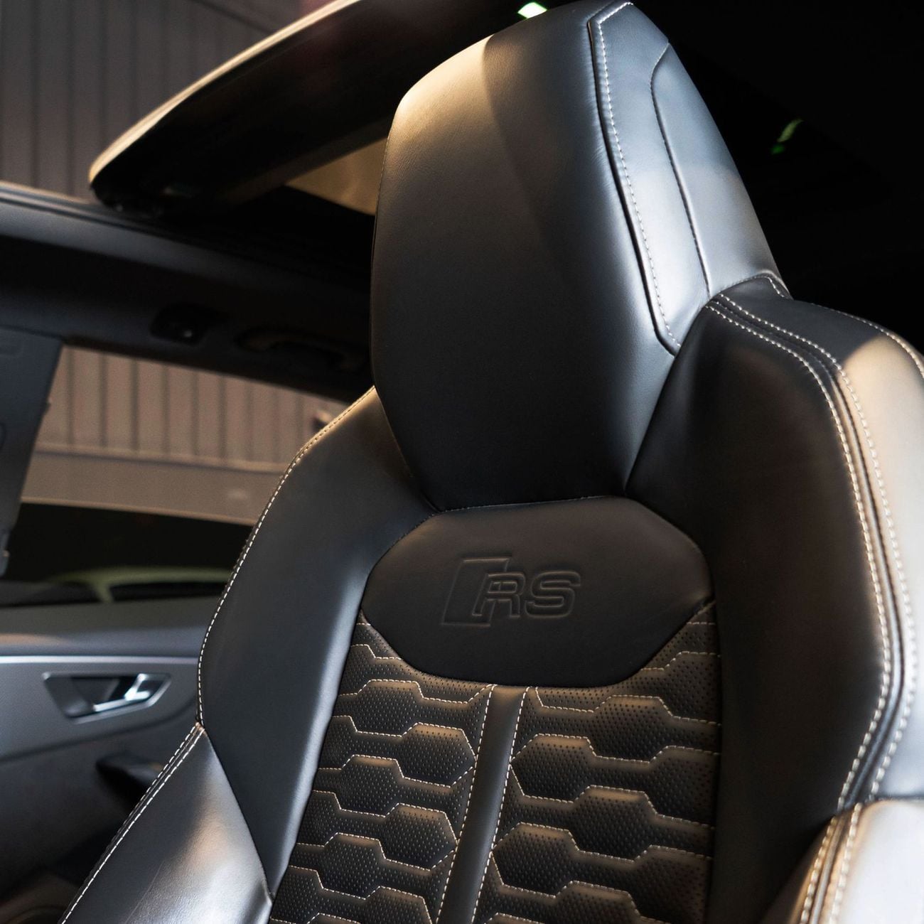 Audi RS Q8 TFSI quattro 4.0L AED 5,557 pm • 0% Downpayment • Audi RSQ8 • 1 Year Warranty