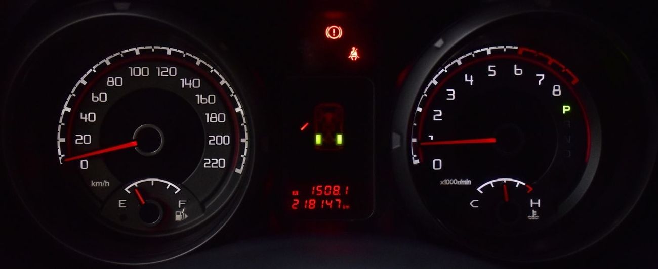 ميتسوبيشي باجيرو EXCELLENT DEAL for our Mitsubishi Pajero GLS ( 2016 Model ) in White Color GCC Specs