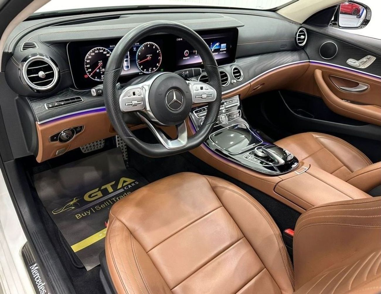 مرسيدس بنز E300 2019 Mercedes Benz E300 AMG, July 2024 Mercedes Warranty, Full Options, GCC