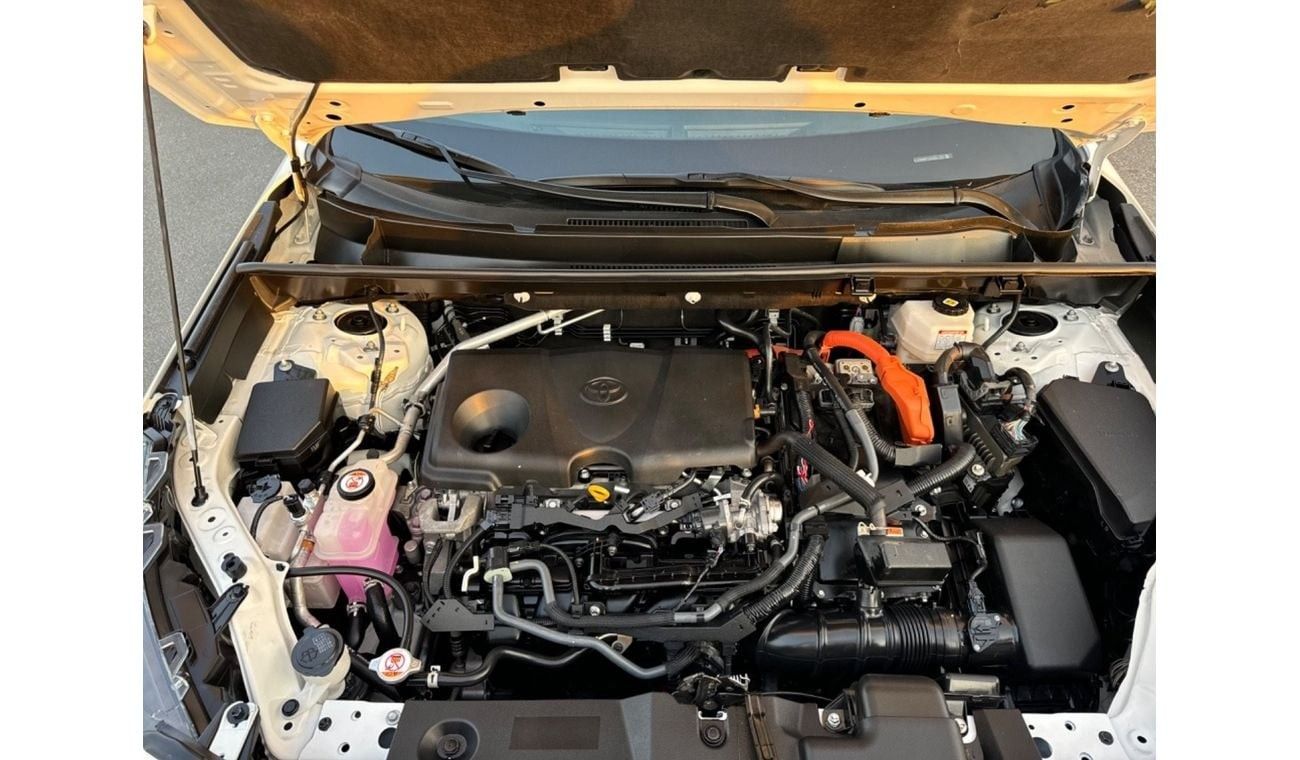 تويوتا راف ٤ 2022 HYBRID LIMITED SUNROOF FULL OPTION CLEAN TITLE UAE PASS