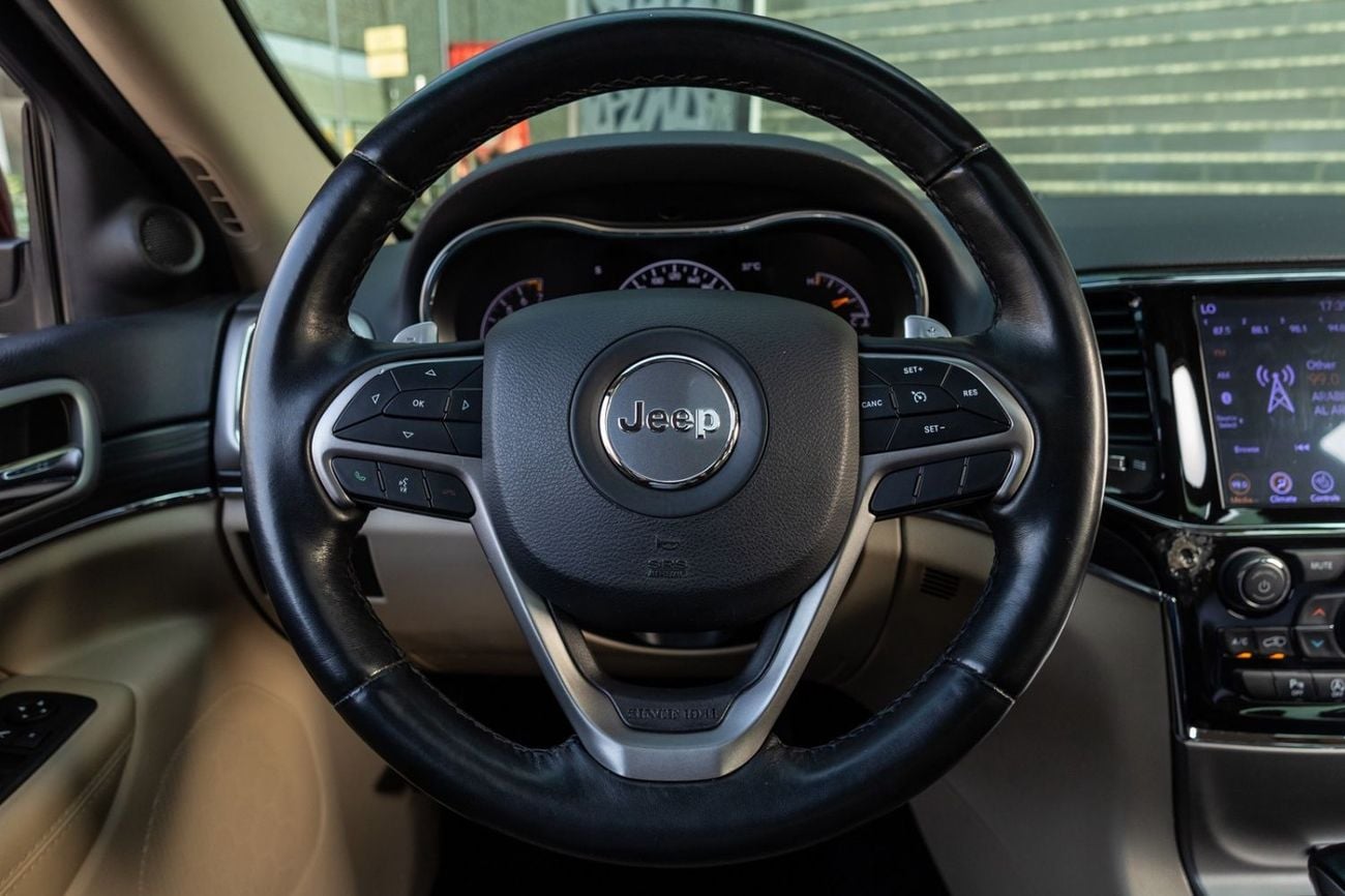 Jeep Grand Cherokee Jeep Grand Cherokee Limited (LOW MILEAGE) 2020 GCC | Warranty for 1,516.00 AED monthly