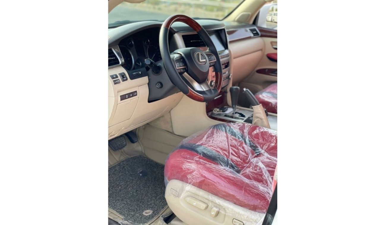 Lexus LX 570 *Offer*2013 LEXUS LX570 5.7L V8   / EXPORT ONLY