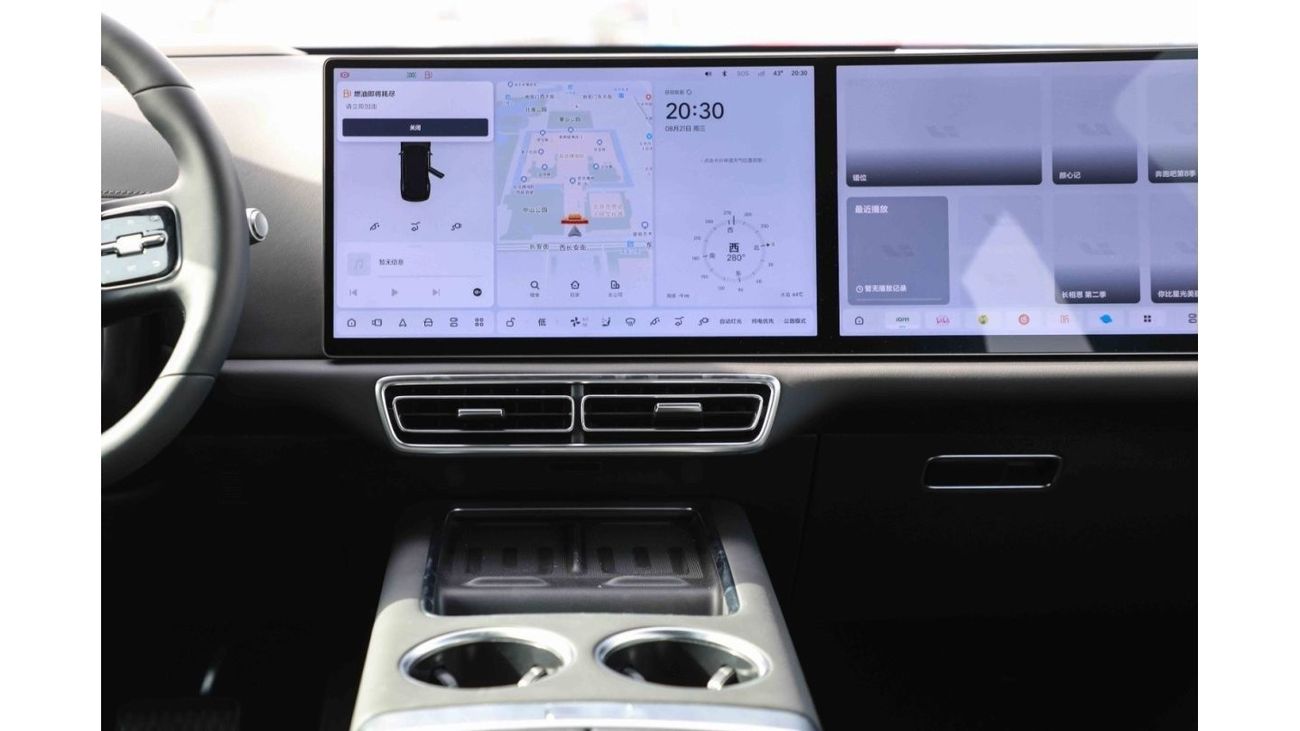 Li Auto L7 2024 Li Auto L7 PRO 1.5 Plug-in Hybrid - Black inside Black | Export Only