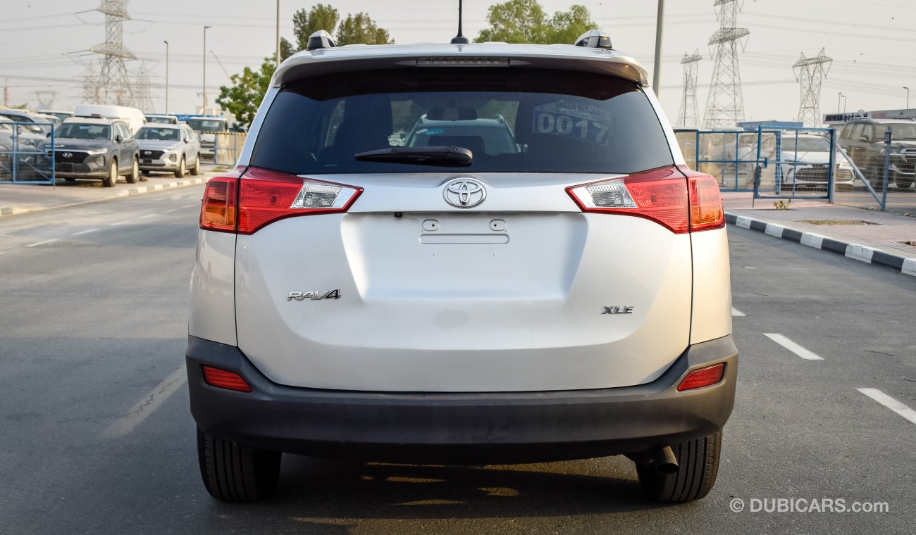 Toyota RAV4 TOYOTA RAV4 2015 XLE FULL OPTION - SUNROOF