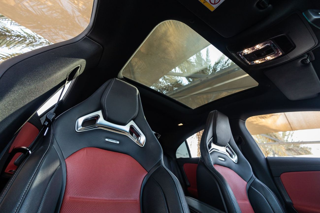 Mercedes-Benz CLA 35 AMG 4MATIC