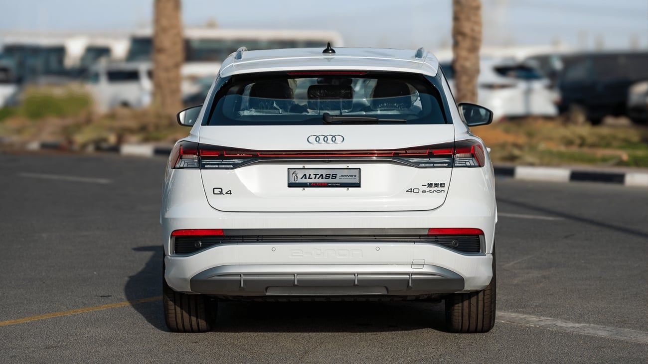 أودي Q4 إيترون 2025 | AUDI E-TRON Q4 TOP VERSION