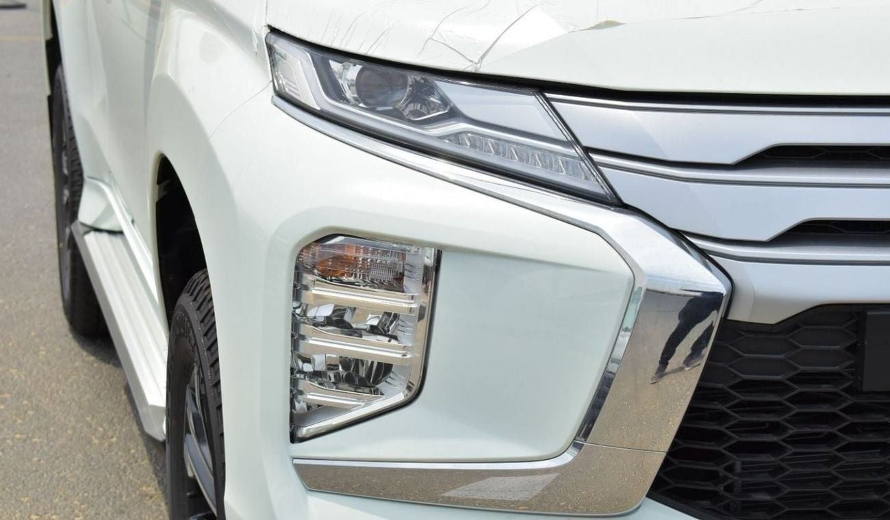 ميتسوبيشي مونتيرو Brand New Mitsubishi Montero Sport 2023 Export 3.0L A/T 4WD Petrol|White/Beige |MONTEROSPORTGLS2|