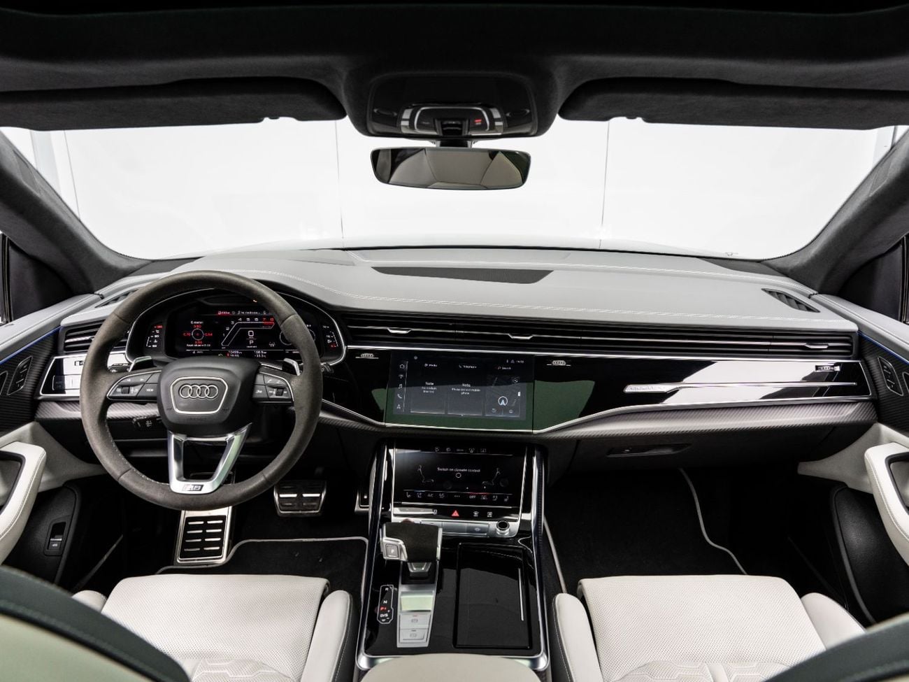 أودي RSQ8 BUY NOW, PAY 2027 | THE BLACKLINE STANDARD | 2031 Audi Warranty & Service Contract, GCC, Low KM's