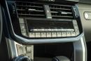 تويوتا لاند كروزر VXR Landcruiser VXR without radar black with red and seats