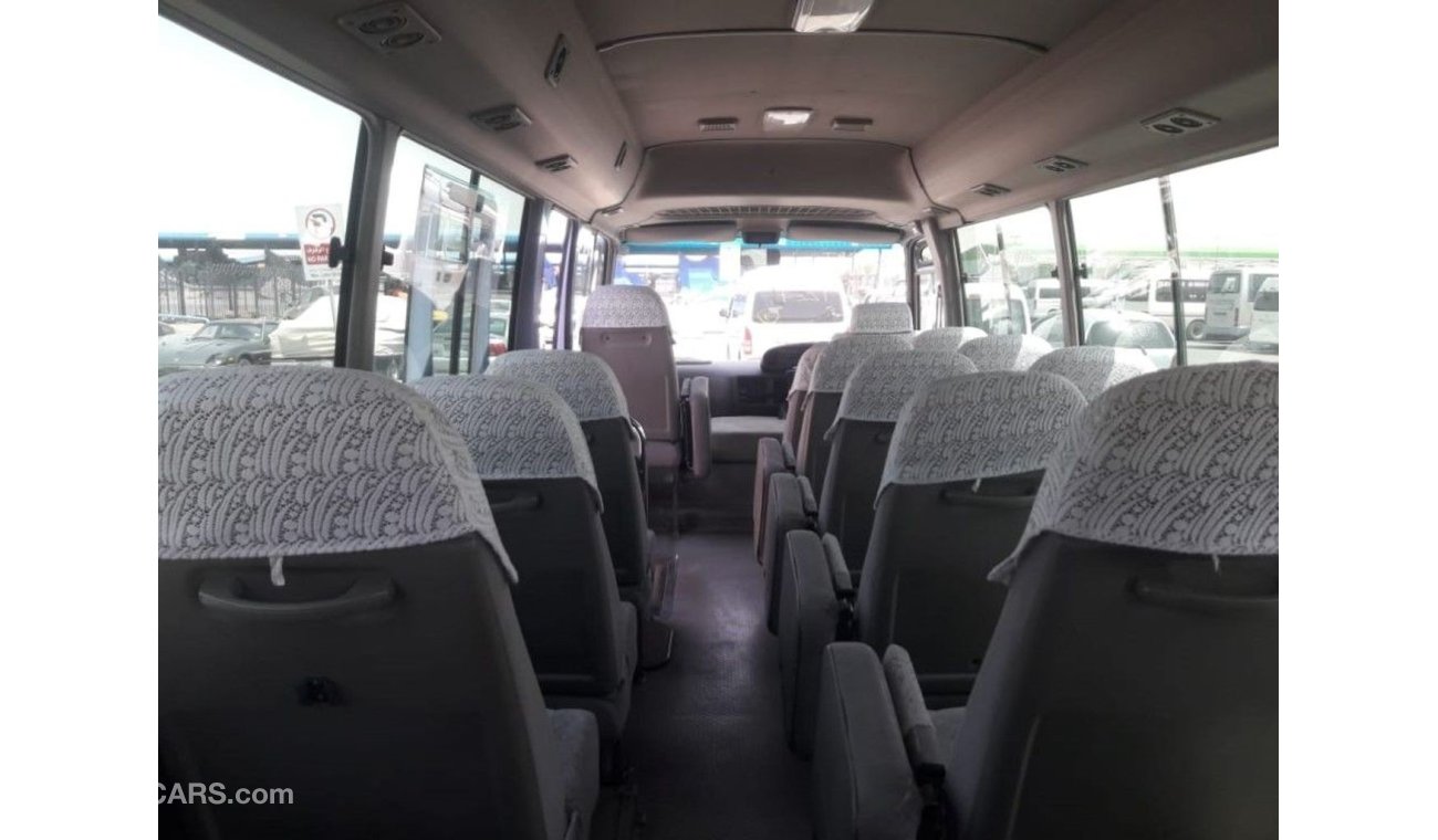 تويوتا كوستر Coaster bus RIGHT HAND DRIVE (Stock no PM 635 )