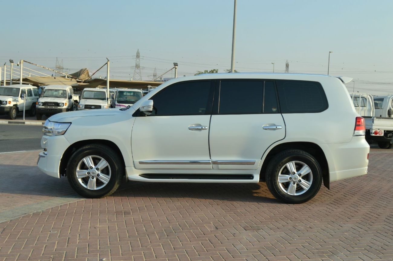 Toyota Land Cruiser Full Option
