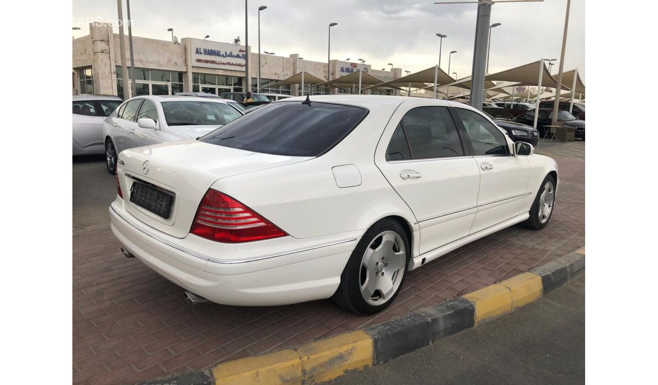 مرسيدس بنز S 350 موديل 2005 خليجيه حاله ممتازه من الداخل والخارج فل اوبشن فتحه وجلد وستاير خلفيه وبصمه ودخول بدون مفت