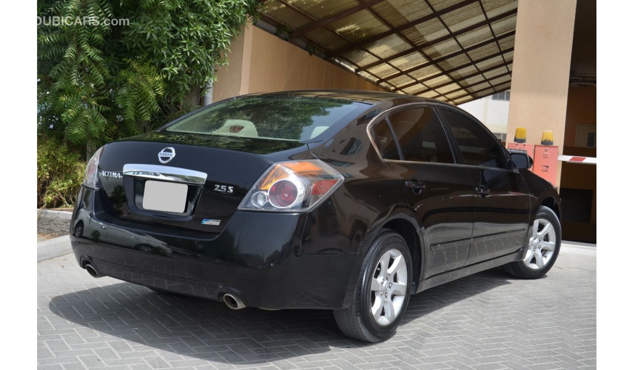 نيسان ألتيما 2.5S Mid Range Excellent Condition