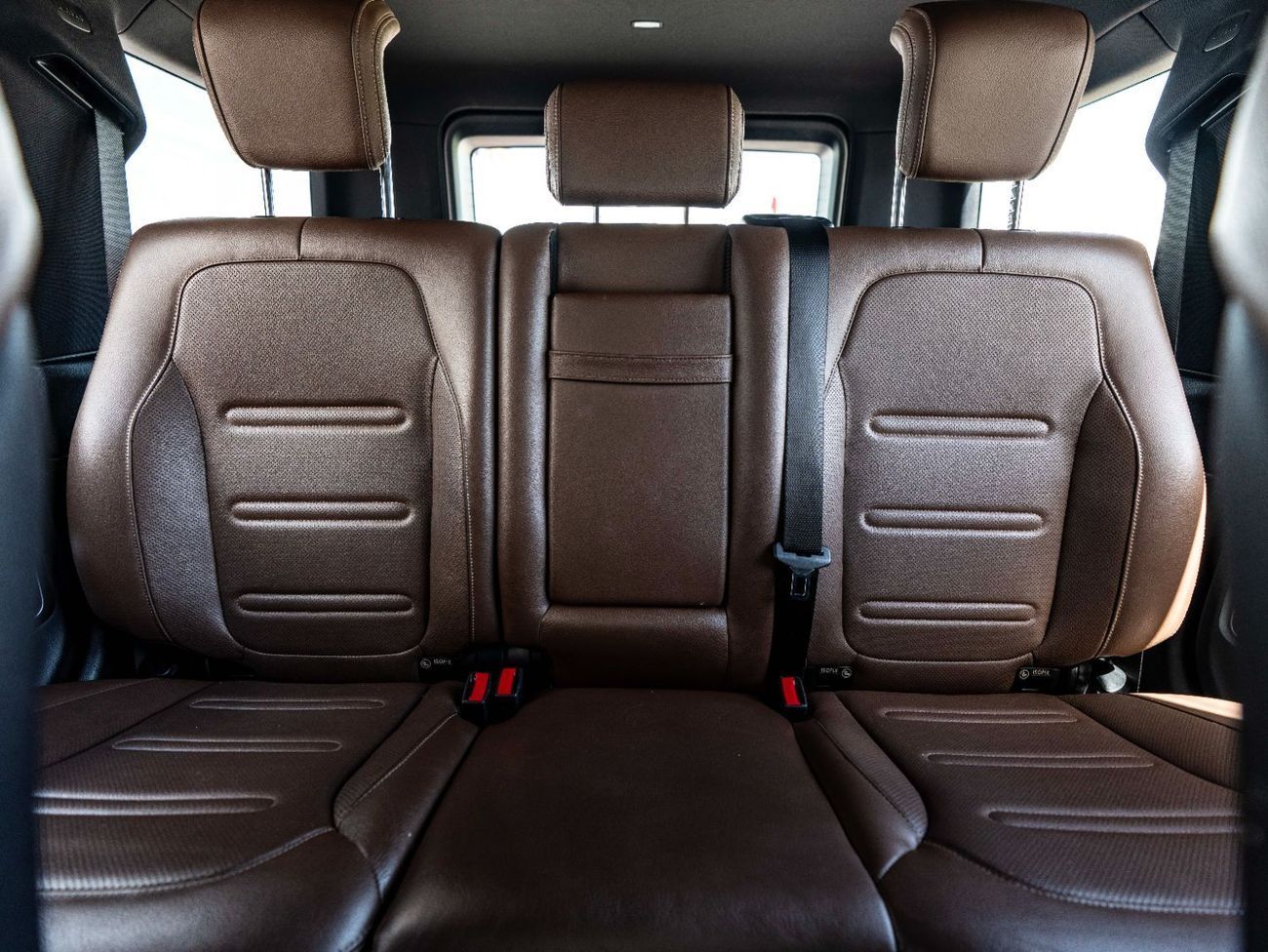 Mercedes-Benz G 500 Std 4.0L (422 HP)