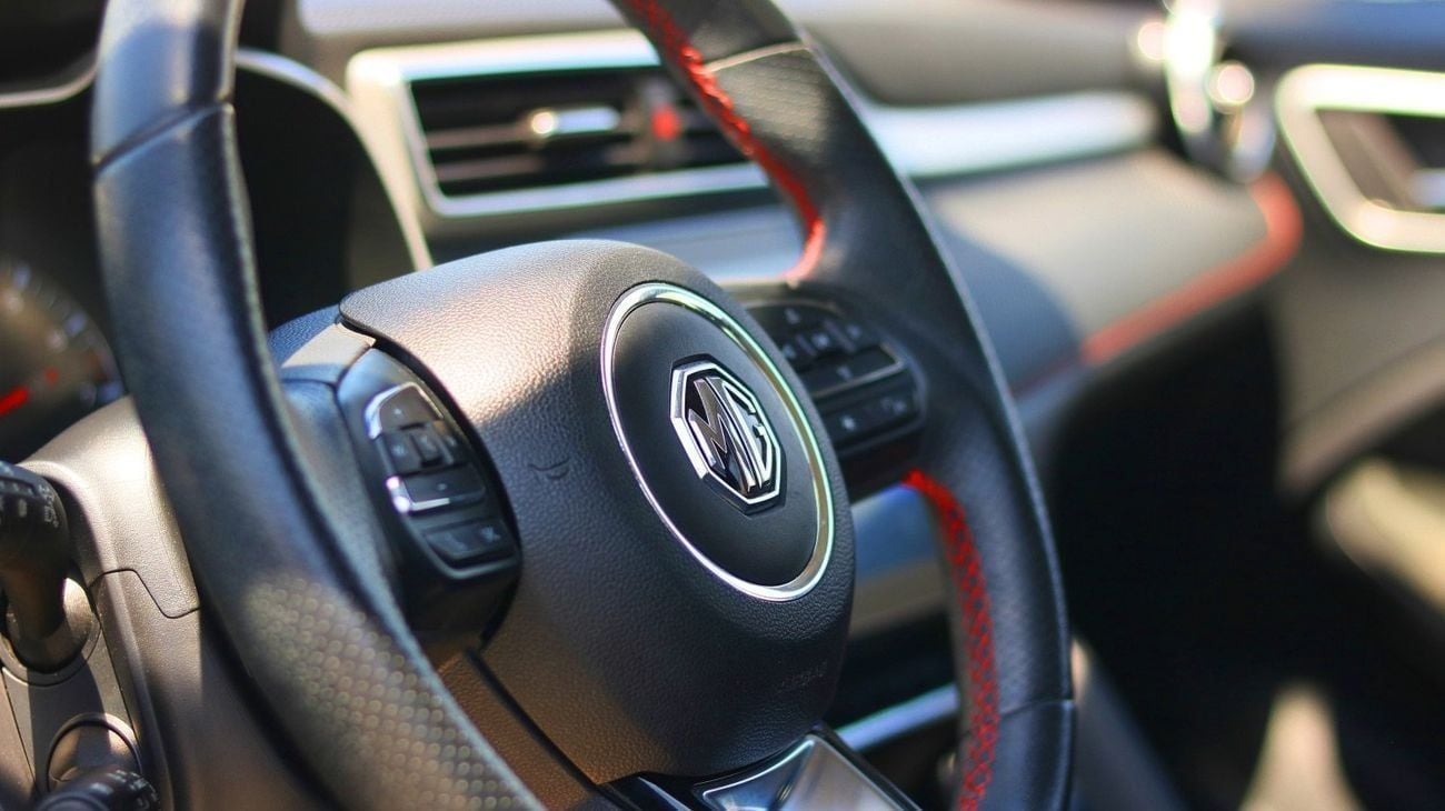 أم جي ZS STD | Agency Warranty | Zero Downpayment | Complete Service History