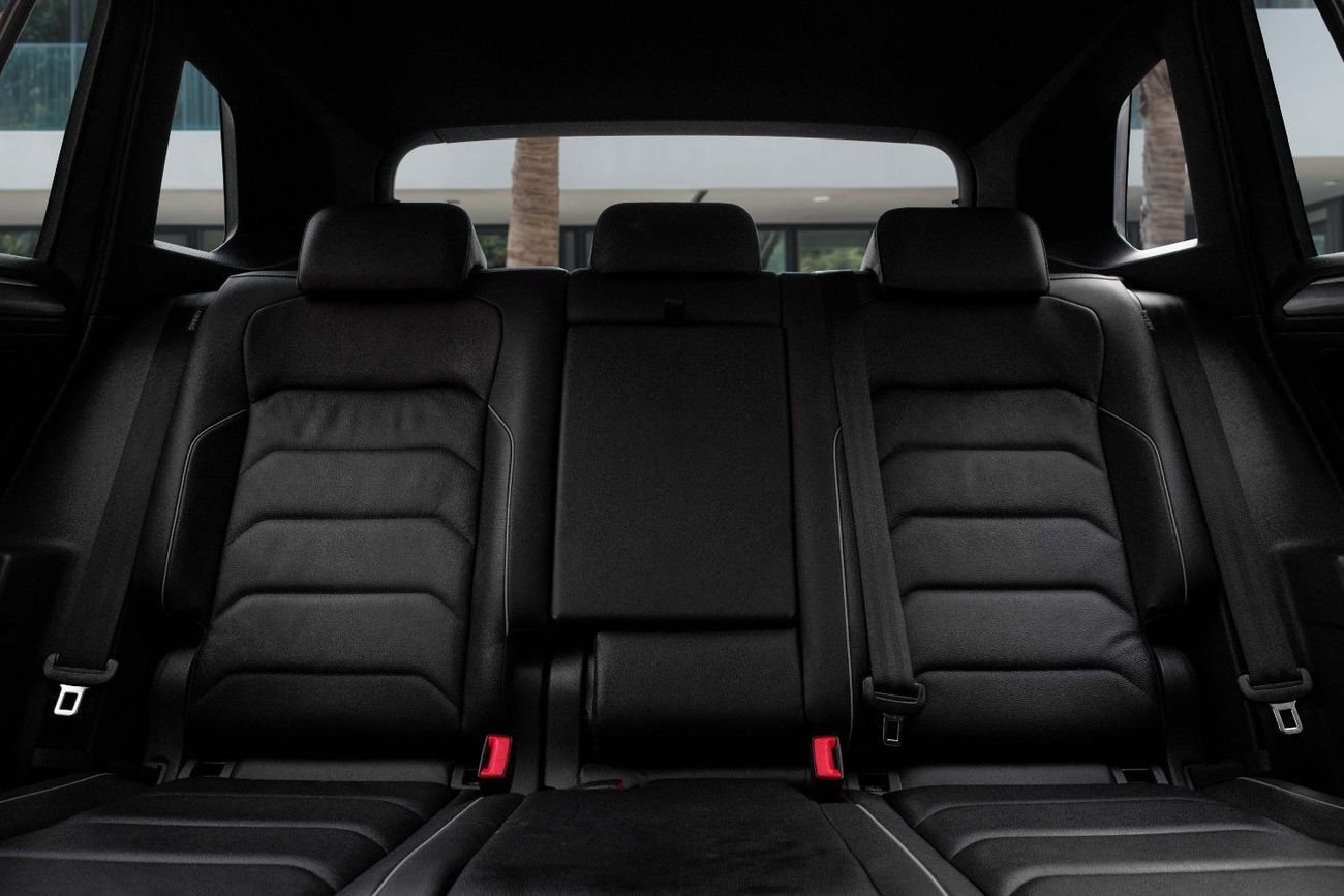 Volkswagen Tiguan R-LINE|BLACK EDITION | 1,958 P.M  | 0% Downpayment |