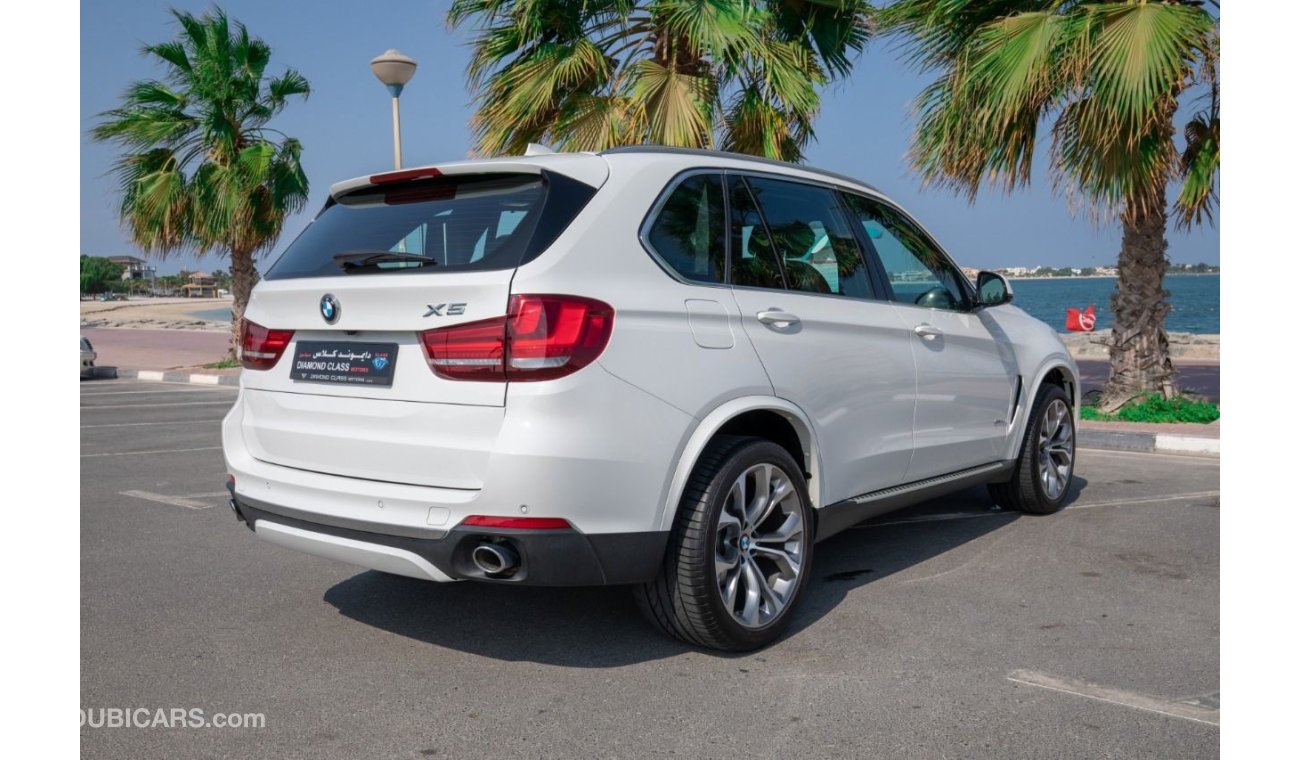 بي أم دبليو X5 BMW X5 سبع مقاعد خليجي ابيض بدون حوادث ، 6 سلندر تيربو، كاملة المواصفات