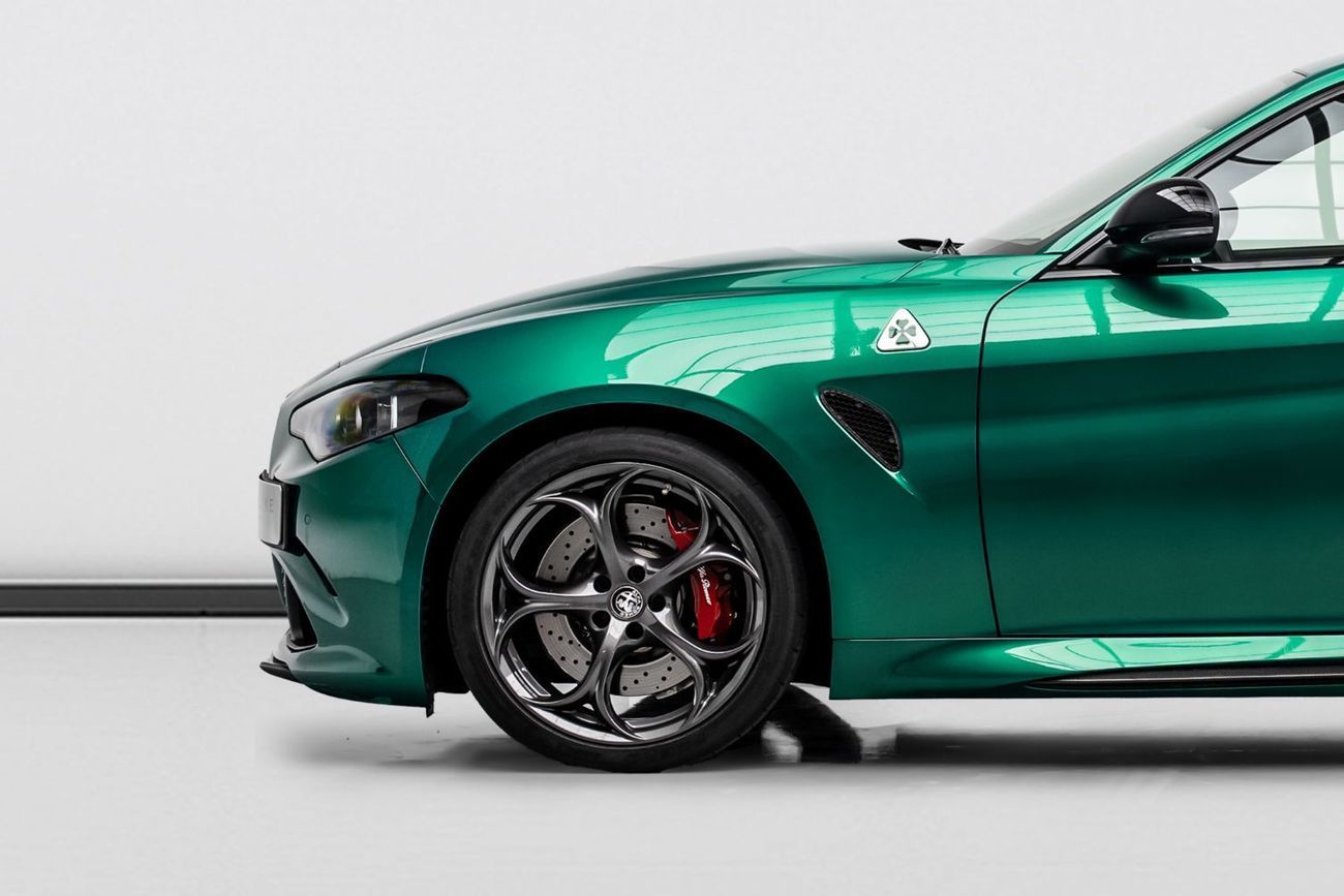 Alfa Romeo Giulia 2024 Alfa Romeo Giulia Quadrifoglio, 2029 Alfa Romeo Warranty + 2029 Service Contract, Low KMs, GCC