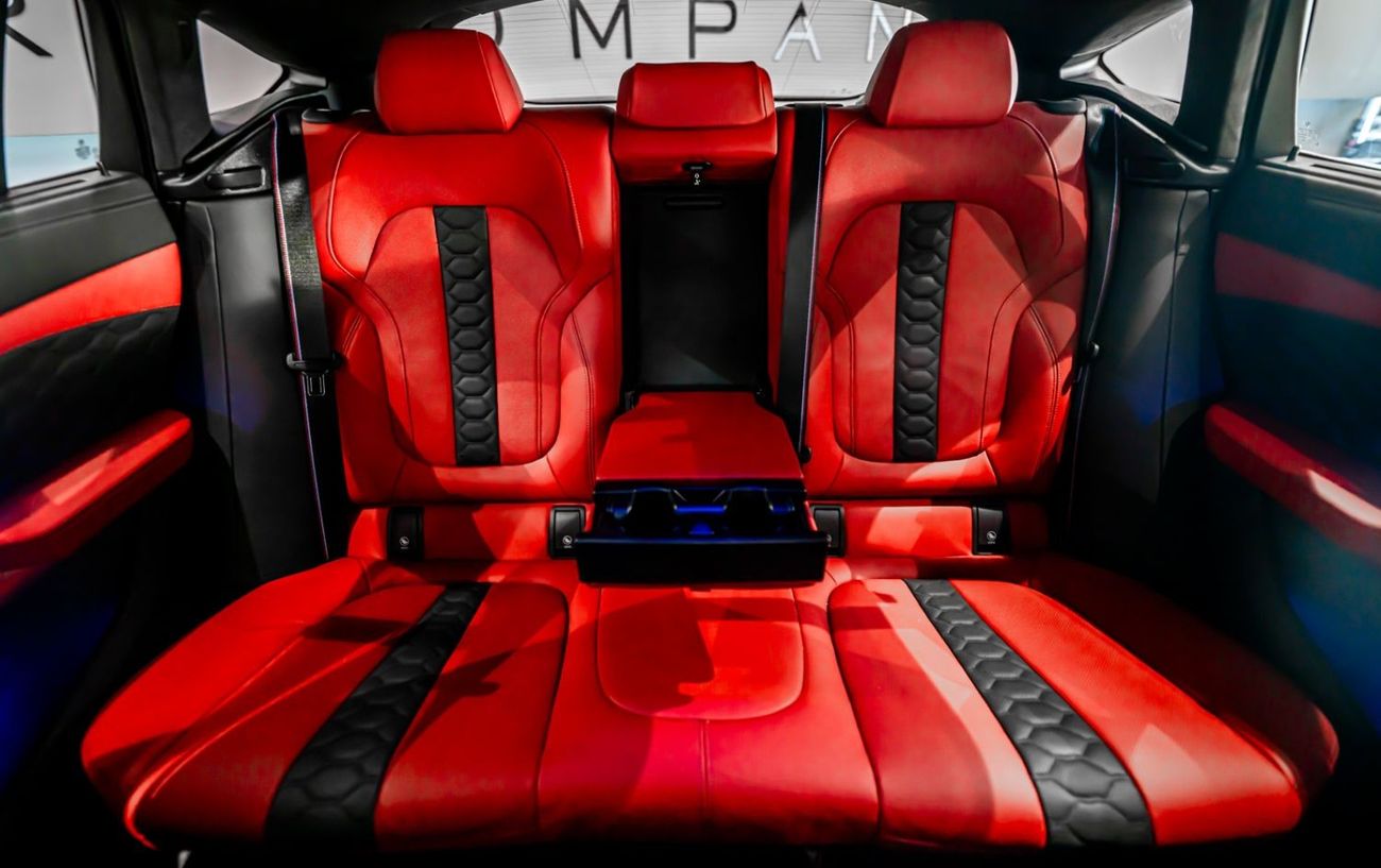 BMW X6M 2022 BMW X6M Competition, 2026 BMW Warranty, 2028 BMW Service Contract, Larte Body Kit, Low KMs, GCC