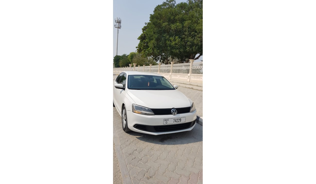 فولكس واجن جيتا 2012 .108000km only. Condition is as like new